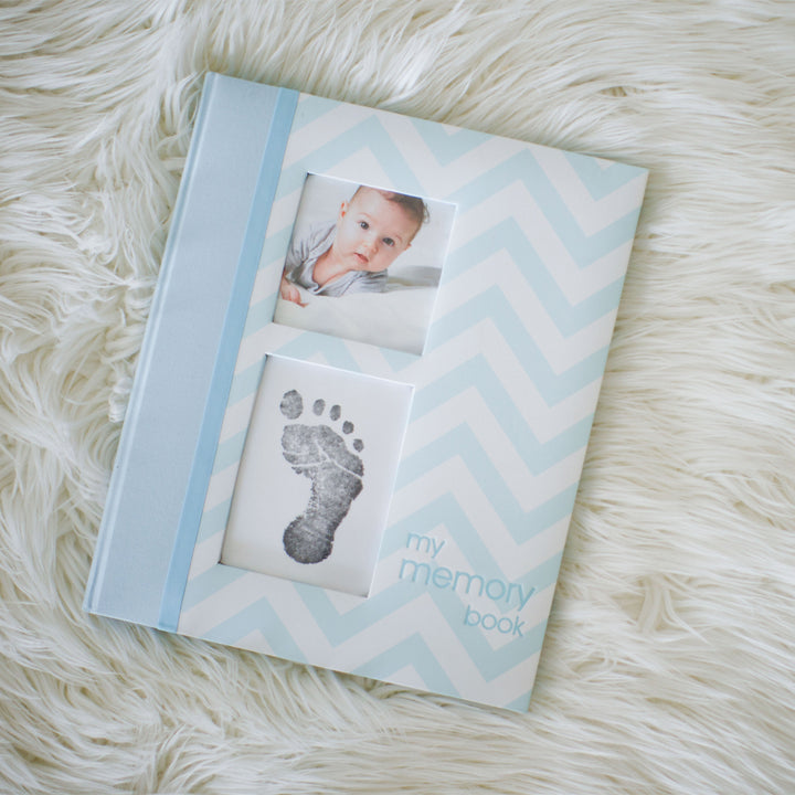 Pearhead fashion chevron baby book